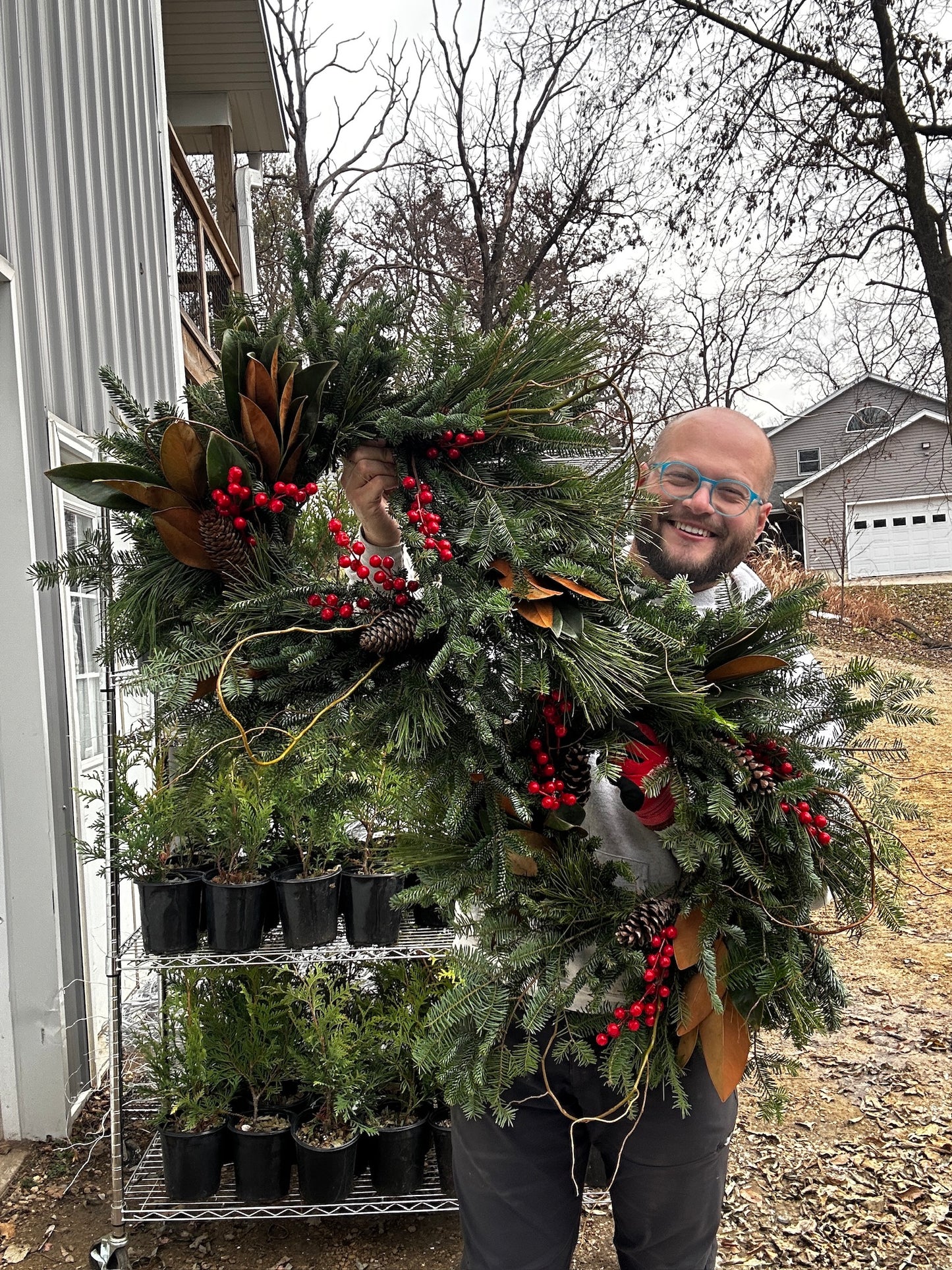 Wreath Magnolia and Pine