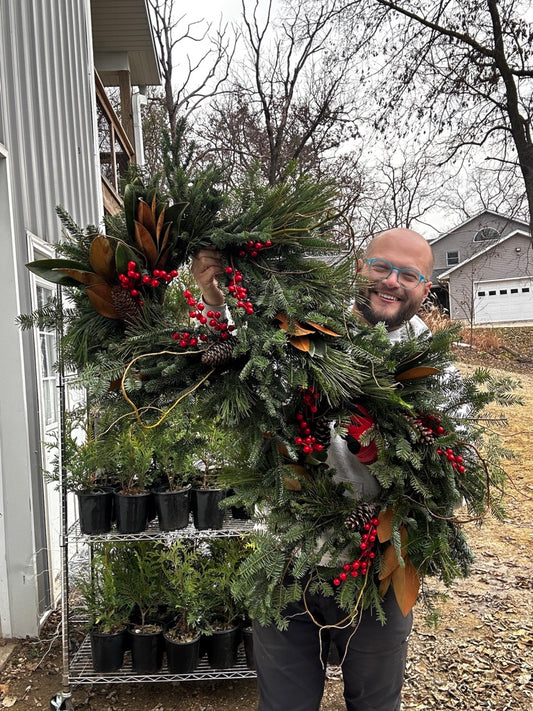 Woodbine Bend- Decorated Evergreen Wreaths 12/12 at 6pm